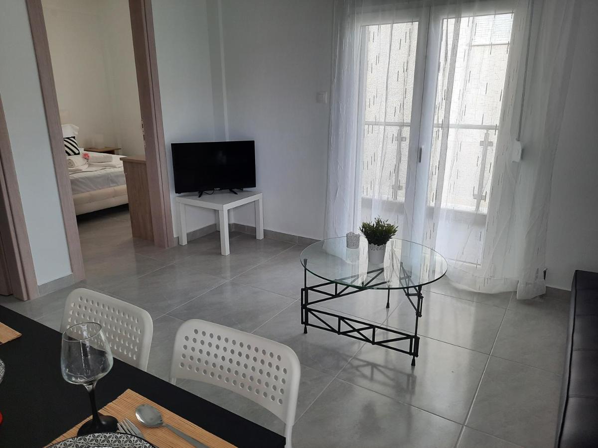 Apartamento By The Sea Peraía Exterior foto